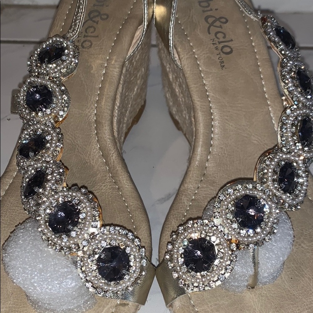 Fibi & Clo Wedge Sandal